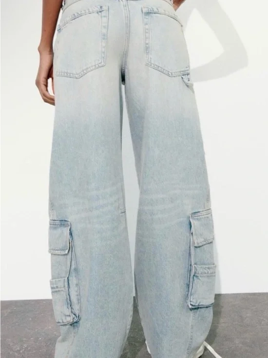 Zara Light Blue Wide-Leg Cargo Jeans - Picture 2 of 4